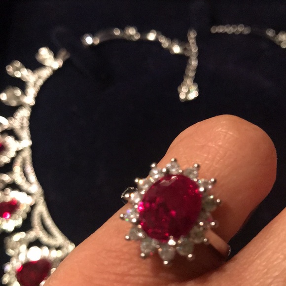 New Authentic Swarovski Ruby Princess Necklace/Collar with Matching Earrings! - Picture 12 of 15